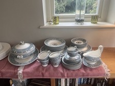 Turquoise Florentine Wedgewood traditional, full set