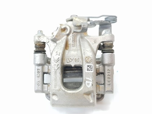 1664736980 2425818 right rear