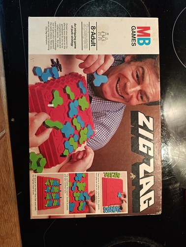 Vintage 1977 zig zag - vintage,