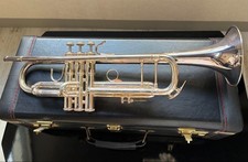 Vincent Bach Stradivarius Model 37 Trumpet Silver Operation confirmed Mouthpiece