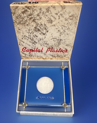 3x3 capital plastics holder - plastics,
