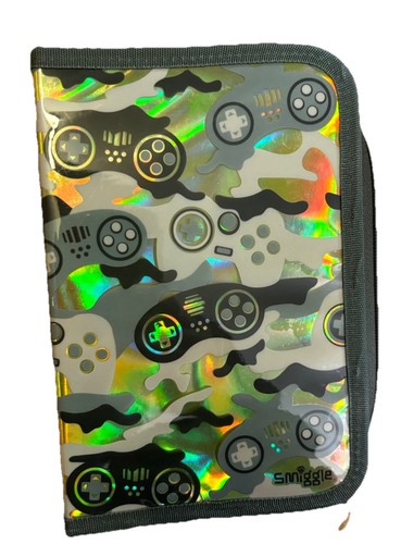 Smiggle camo pencil - case, lots