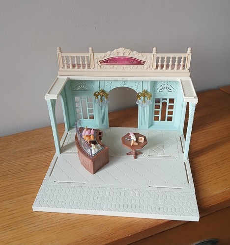 Sylvanian families creamy - families,