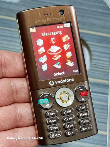 Sony ericsson v640i - sony,