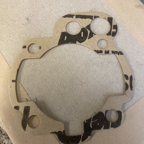 4yv e1351 base gasket yamaha - base, gasket: