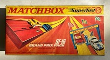 Matchbox Super fast SF-16