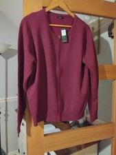 ladies magenta colour fine