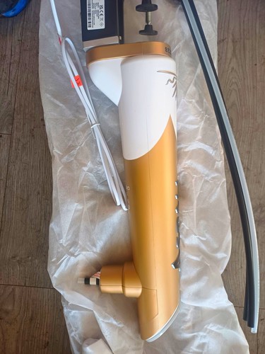 Aspall branded gold - &, white