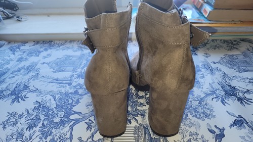 Taupe faux suede block - faux-suede,