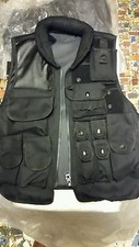 MULTI-FUNCTIONAL TACTICAL VEST