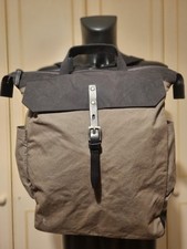 Ally Capellino Green Waxed