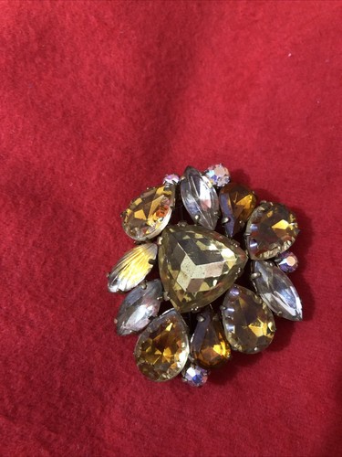 Vintage art deco style brooch - vintage,