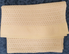 Yellow Vintage Pram Blanket Cellular Acrylic 70x100 trim