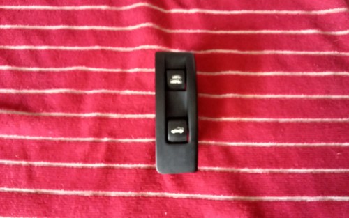 Peugeot 207cc roof switch.
