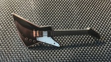 GIBSON EXPLORER GUITAR ENAMEL
