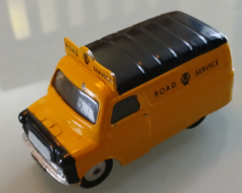 Corgi toys 408 bedford - toys,