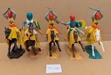 Timpo - Knights on Horseback - Matching Yellow Blankets x 5