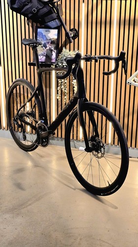 Pinarello carbon road disc - pinarello,