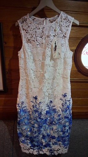 Damsel dress amily border - in, a