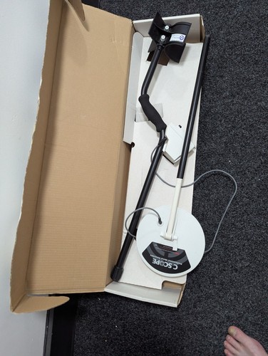Scope metal detector - c, boxed
