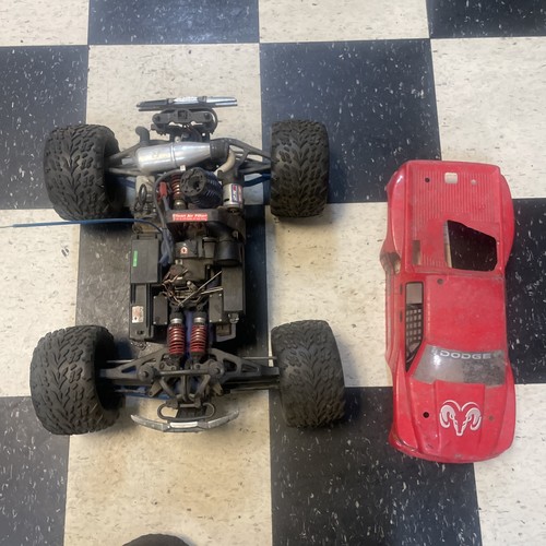 Traxxas revo monster truck - revo, rc