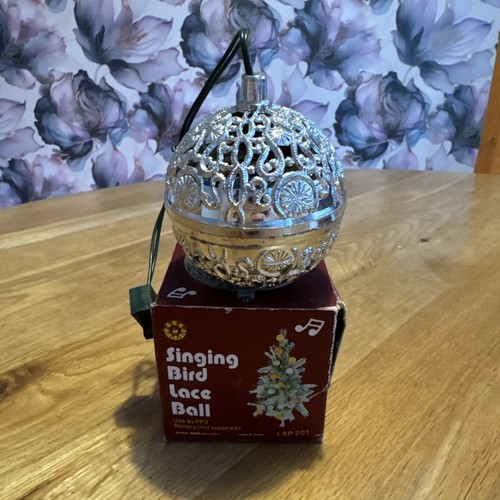 Vintage christmas chirping - christmas,