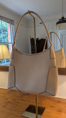 Ferragamo vintage beige - vintage, hobo