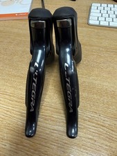 Shimano ST-6870 11 speed Di2 STI shifters - pair
