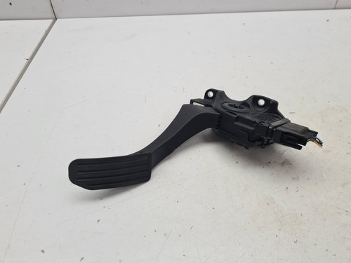 Volvo v60 s60 2014 - 2014, accelerator