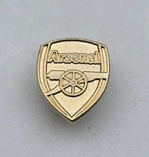 RARE ARSENAL PIN BADGE