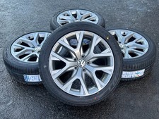 *Refurbished* Genuine 18" VW