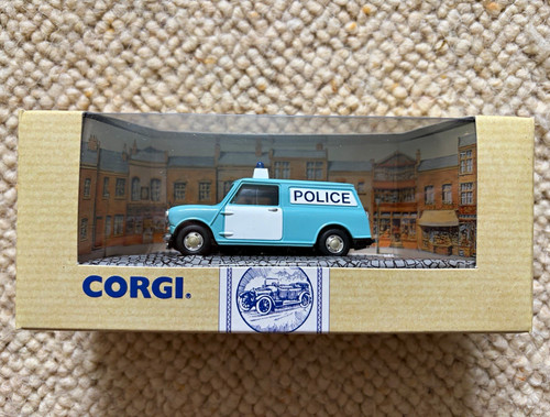 Corgi classic vehicles 43 - classic, 1:43