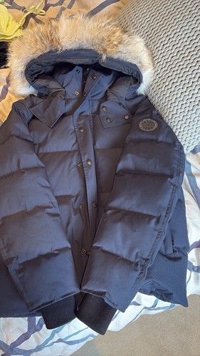 Canada goose wyndham parka - canada,