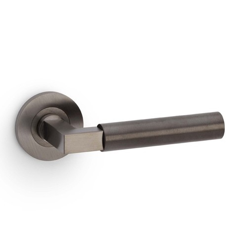 Hurricane lever door handle - door,