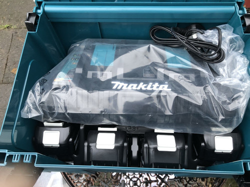 Makita 18v lxt battery set - makita, 4