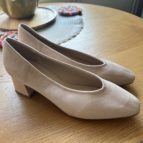 Bellucci nude beige - block, heel