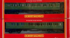 Hornby R4058/9 SR Composite &
