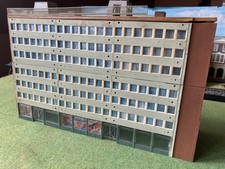 Kibri 8200,8201  Office & Commercial Building High Rise 6 storey version  HO /OO