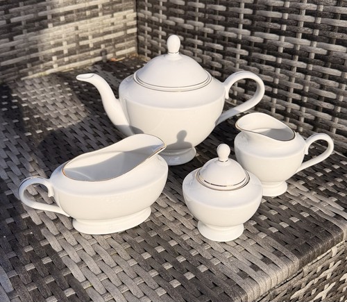 Vintage elizabethan fine china - vintage,