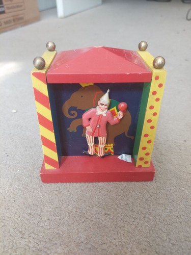 Vintage dancing clown wooden - dancing,