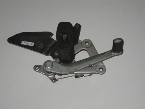 Suzuki 500e footrest right - suzuki,