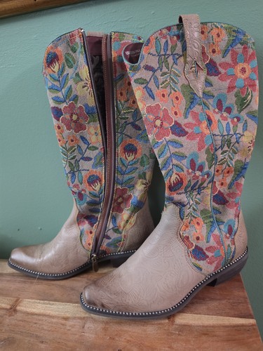 Artiste rodeo queen floral - queen,