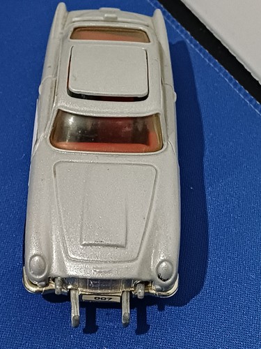Vintage husky james - vintage, bond