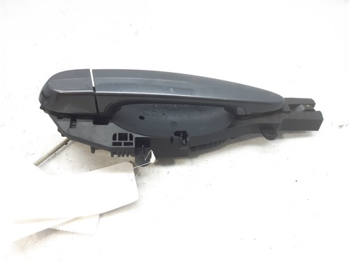 51217207562 rear outer door