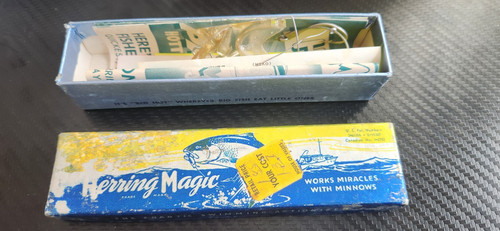 Vintage herring magic - herring, minnoe