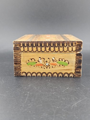 Vtg pyrography wooden jewelry - pyrography,