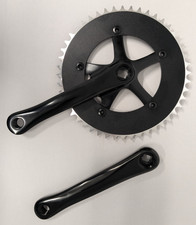 Sugino RD2 Chainset 165mm Cranks and Sturmey Archer 48T 1/8" Chainring All Black