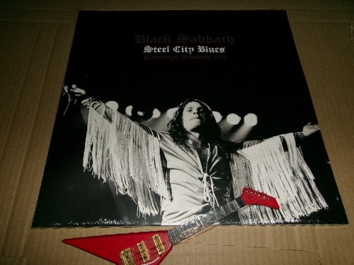 Black sabbath steel city - black,
