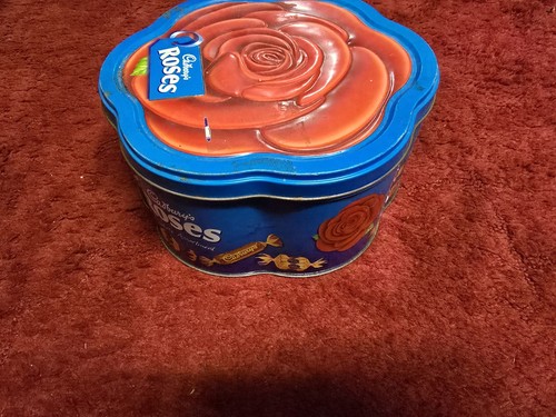 Vintage cadburys roses tin - roses,