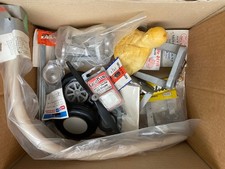 Mixed lot of model aircraft accessories